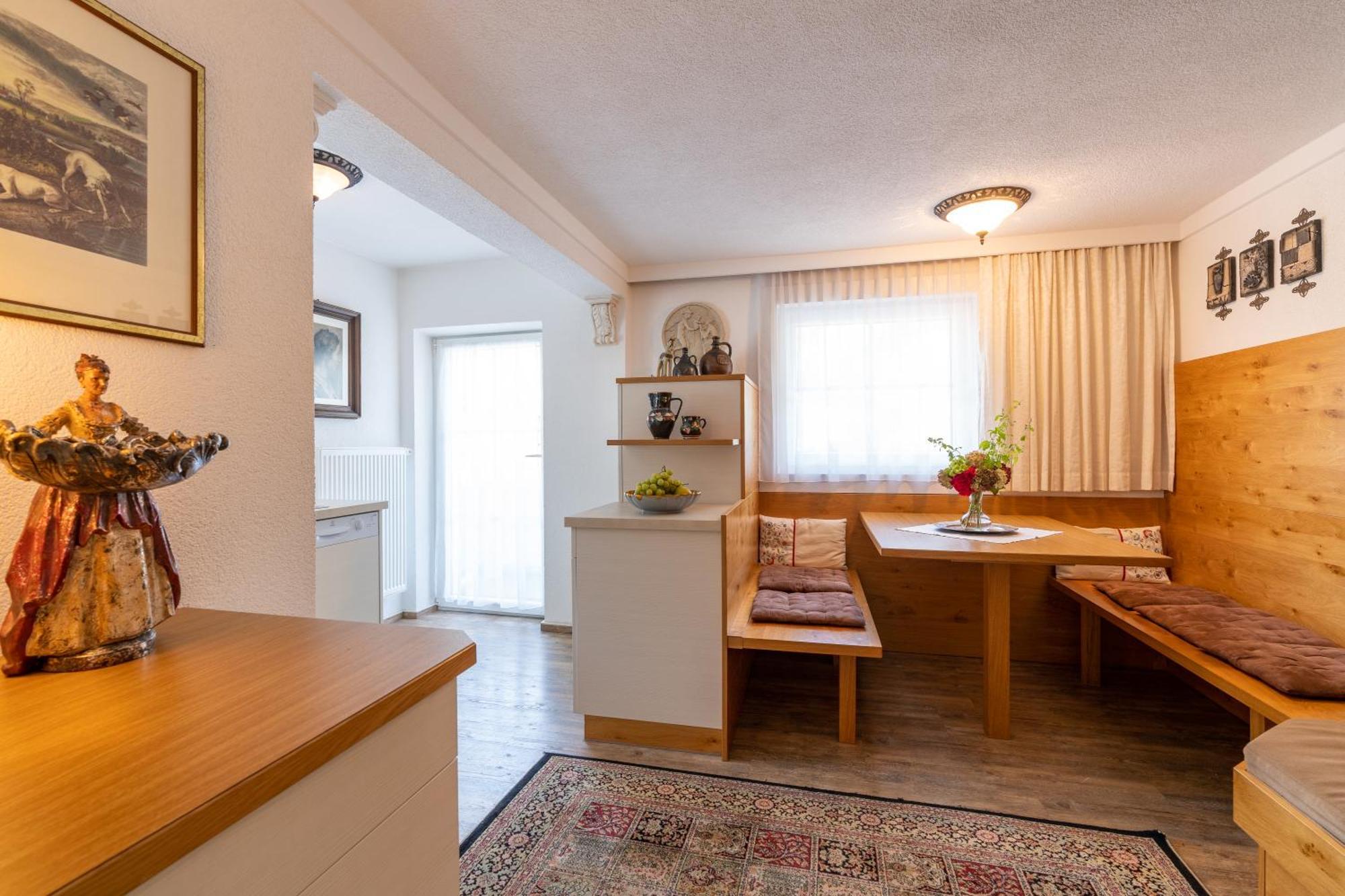 Villa Daringer Mayrhofen Room photo