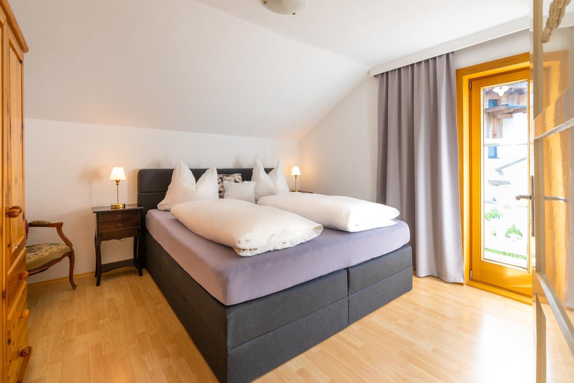 Villa Daringer Mayrhofen Room photo